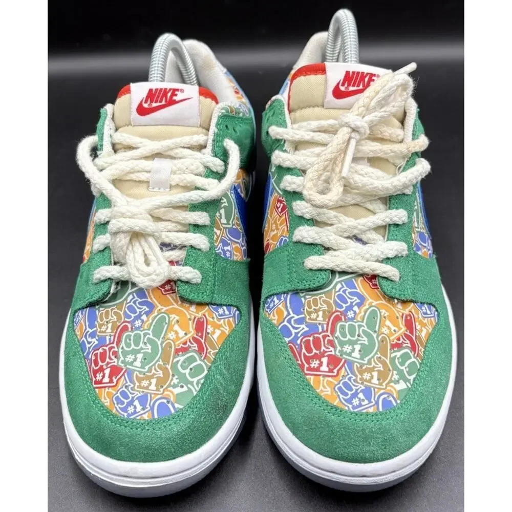 Nike Dunk Low “Foam Finger” Size 7 Pre-Owned Boys/Girls Kids Sneaker